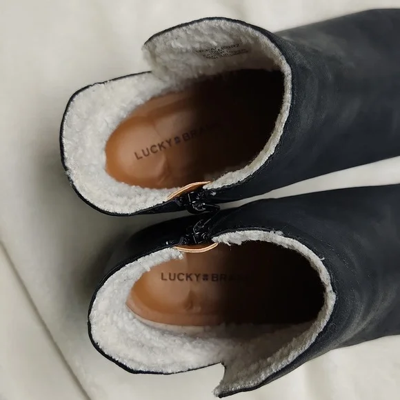 Lucky Brand Banterr 2 Fleece Lined Boots - Picture 6 of 8